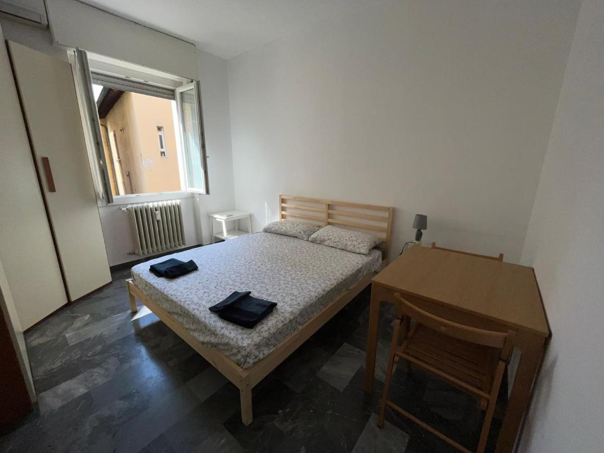Bilocale Roggia Scagna 7 Apartment Milan Luaran gambar
